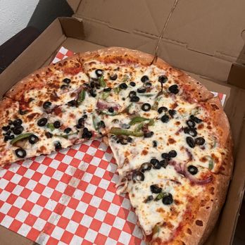 Slice N Sub - Indian Indian Style Pizza - Pizza Near Me - Riverside, California