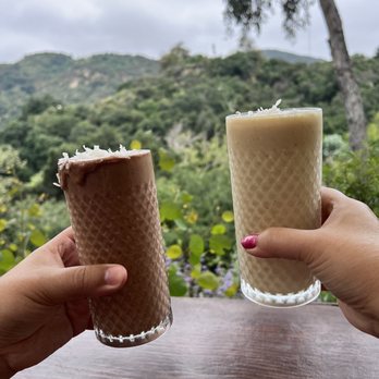 Cafe on 27 - Smoothies - Breakfast & Brunch Near Me - Topanga, California Cafe on 27 - Smoothies - Breakfast & Brunch Near Me - Topanga, California