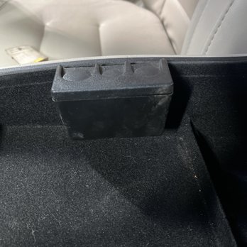 iPull-uPull Auto Parts - This is a coin holder that go inside my center console, I wasn't gonna get it, but Carlos looked at me and sir you get it so I did. - Auto Parts & Supplies Near Me - Fresno, California iPull-uPull Auto Parts - This is a coin holder that go inside my center console, I wasn't gonna get it, but Carlos looked at me and sir you get it so I did. - Auto Parts & Supplies Near Me - Fresno, California