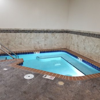 AmericInn by Wyndham DeWitt - The jaccuzi - Hotels Near Me - DeWitt, Iowa