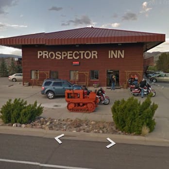Prospector Inn - is there no zoning commission in Escalante? who let this ugly thing happen? - Hotels Near Me - Escalante, Utah