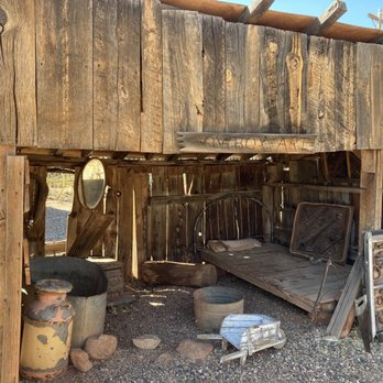 Little Hollywood Museum - Museums Near Me - Kanab, Utah