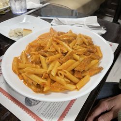 Frank's Trattoria - Penne Vodka Lunch