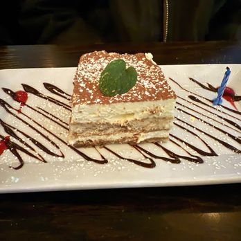 Centanni Italian Restaurant - TIRAMISU - Italian Near Me - Burbank, California Centanni Italian Restaurant - TIRAMISU - Italian Near Me - Burbank, California