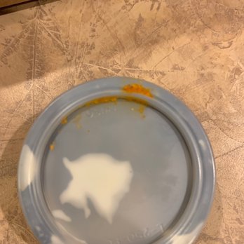 Taco Bell - Old dried meat on the lid as well as inside - Fast Food Near Me - Saint Augustine, Florida