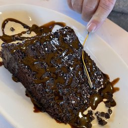 Omg ! Chocolate cake !