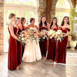 Inn at Evergreen - Conservatory: very large room, perfect for family gatherings AND beautiful photos