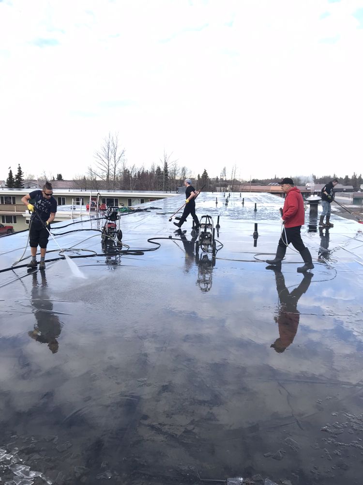 Slide of R & M Roofing