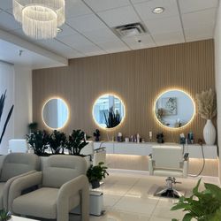 Salt and Sugar Massage & Head Spa - Reception and blow dry area