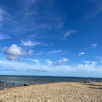 Kahala Beach - Beaches Near Me - Honolulu, Hawaii