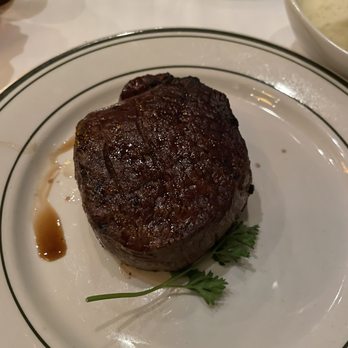 Benjamin Steakhouse - Steakhouses Near Me - New York, New York Benjamin Steakhouse - Steakhouses Near Me - New York, New York