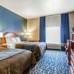 Comfort Inn & Suites Pauls Valley - City Lake