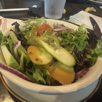 Karvers Grille - Salad - American Near Me - Holbrook, New York