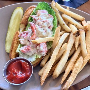 The Station House Restaurant - Lobster roll & fries - Seafood Near Me - Lantana, Florida The Station House Restaurant - Lobster roll & fries - Seafood Near Me - Lantana, Florida