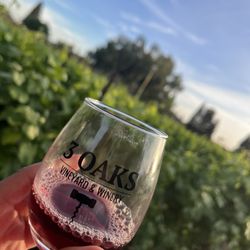 3 Oaks Vineyard