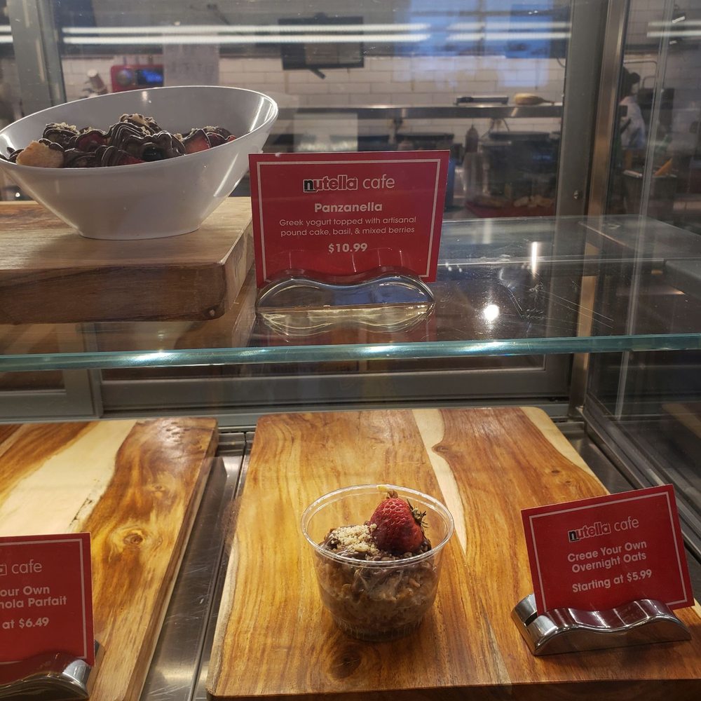 Nutella Cafe - Desserts Near Me - Chicago, Illinois Nutella Cafe - Desserts Near Me - Chicago, Illinois