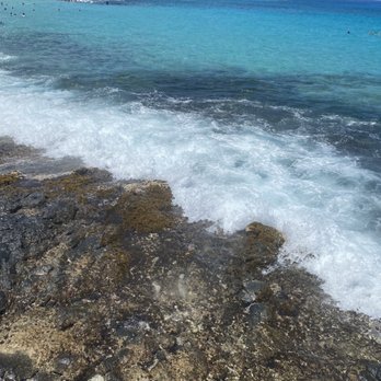 Laaloa Beach - Rough surf over those rocks - Beaches Near Me - Kailua-Kona, Hawaii