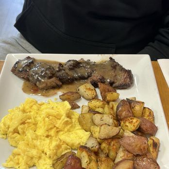 Fleur Café - Steak & Eggs - Coffee & Tea Near Me - Los Angeles, California Fleur Café - Steak & Eggs - Coffee & Tea Near Me - Los Angeles, California