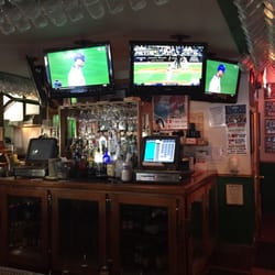 Riley's - More tvs