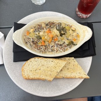 Lake Ave Restaurant & Bar - Wild Rice Hot Dish - New American Near Me - Duluth, Minnesota