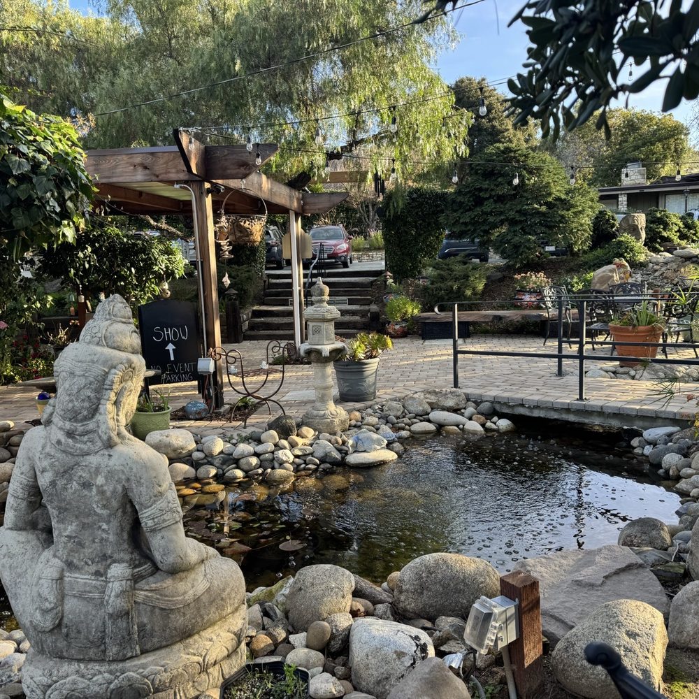 Outdoor area to enjoy continental breakfast Outdoor area to enjoy continental breakfast