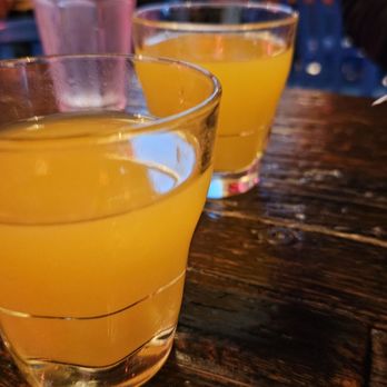 Broken English Taco Pub - The Loop - Bottomless mimosas - Mexican Near Me - Chicago, Illinois