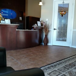 Teethwise Dental - Waiting room. Cozy.