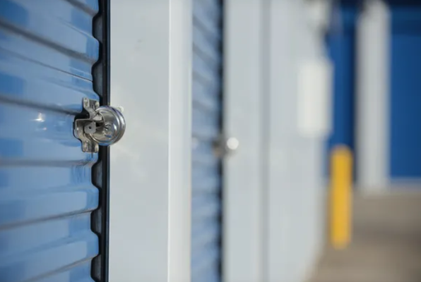 Storage Units - Go ahead and Give us a call and we will quote you! These are safe and secure with video surveillance, fenced and gated for your protection! We can move your items to these storage units. Storage Units - Go ahead and Give us a call and we will quote you! These are safe and secure with video surveillance, fenced and gated for your protection! We can move your items to these storage units.