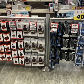 Hanes Brands - Impulse items at 40% off - Men's Clothing Near Me - Commerce, California