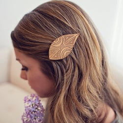 Bon Vivant - Lucca Laser Workshop's wood hair clip