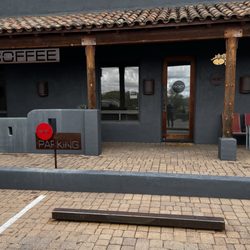 The Roastery of Cave Creek - Outside