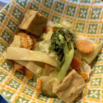 Mountain Thai Kitchen - Green curry with tofu and extra veg - Thai Near Me - Broomfield, Colorado Mountain Thai Kitchen - Green curry with tofu and extra veg - Thai Near Me - Broomfield, Colorado