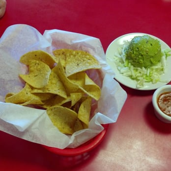 Taco Shel - a basket of chips and a bowl of guacamole - Mexican Near Me - Albuquerque, New Mexico