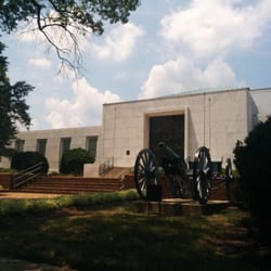 United Daughters of the Confederacy - Storefront