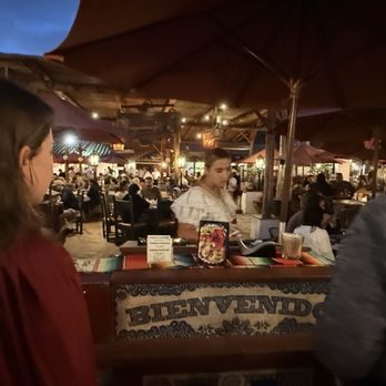 Casa De Reyes - Mexican Near Me - San Diego, California
