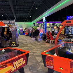 Bullwinkle's Family Food & Fun