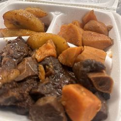 Island Jamaica Restaurant - Oxtail, Yams, Plantains