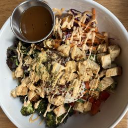 Ahi Tuna Poké Bowl Ahi Tuna Poké Bowl