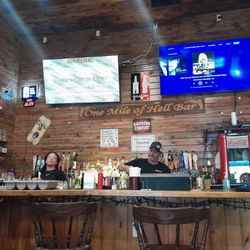 Hill City Cafe - Bar