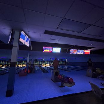 Winter Garden Bowl - Bowling Near Me - Winter Garden, Florida Winter Garden Bowl - Bowling Near Me - Winter Garden, Florida