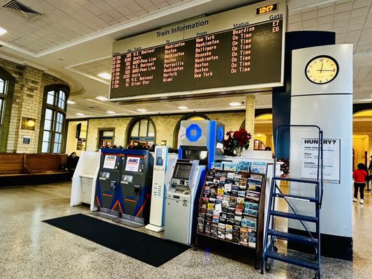 Penn Station-Baltimore by null