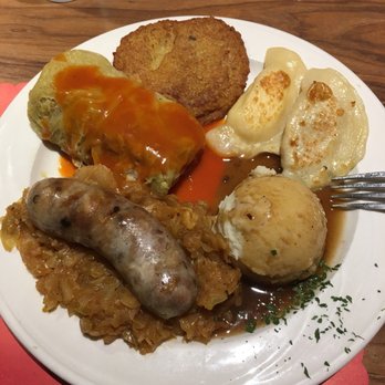 Polonia Restaurant - Polish Near Me - Hamtramck, Michigan Polonia Restaurant - Polish Near Me - Hamtramck, Michigan