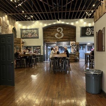 3rd Turn Brewing - Inside - Breweries Near Me - Louisville, Kentucky