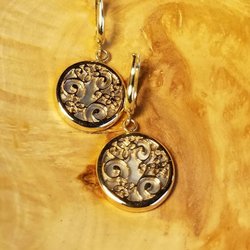 Mixa Jewelers - Custom earrings