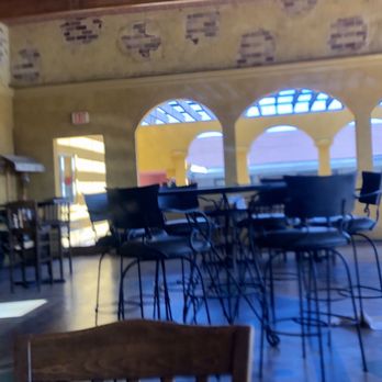 Bella Sera - Outdoor patio - Italian Near Me - Marble Falls, Texas Bella Sera - Outdoor patio - Italian Near Me - Marble Falls, Texas