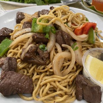 Saigon Kitchen - Cube Beef Steak With Garlic Noodle - Vietnamese Near Me - San Jose, California Saigon Kitchen - Cube Beef Steak With Garlic Noodle - Vietnamese Near Me - San Jose, California