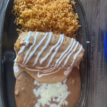 Clase Codigo - Seafood Chimichanga - Mexican Near Me - Omaha, Nebraska