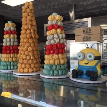 Mr Baker - Beautiful cakes - Bakeries Near Me - Rancho Cucamonga, California