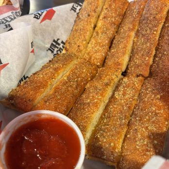 Pizza Hut - Pizza Near Me - Lakeville, Minnesota Pizza Hut - Pizza Near Me - Lakeville, Minnesota