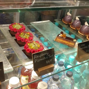Halekulani Bakery - Decadent sweet treats! - Bakeries Near Me - Honolulu, Hawaii